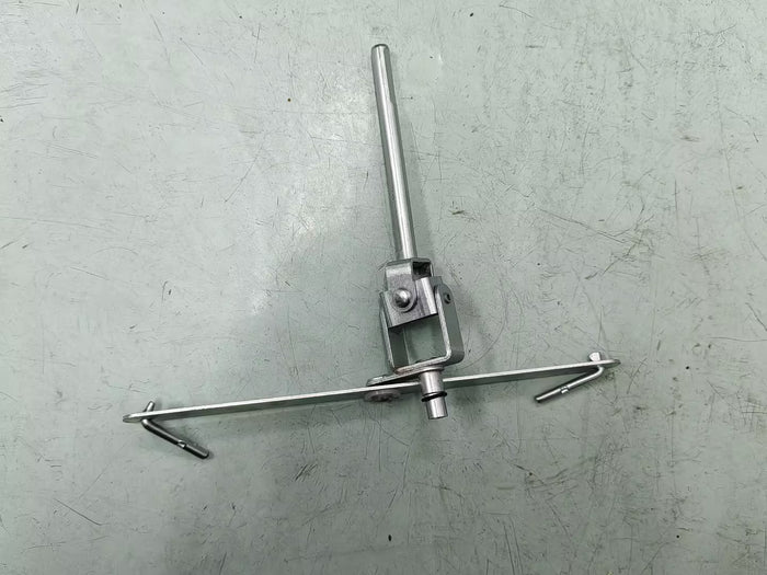 Universal joint and steering linkage shafts for Model U Size 4 (Age 4-8)